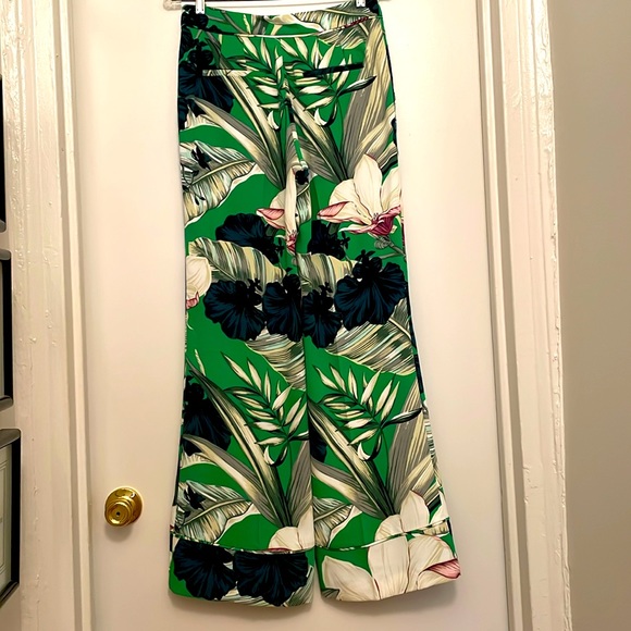 Ann Taylor Floral Spring Trousers - Picture 4 of 7